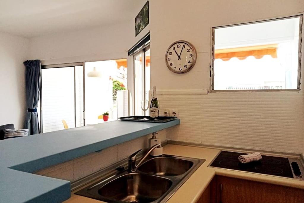 Zdjęcie 5: Apartment with large terrace, 10 meters from Playa de las Burras