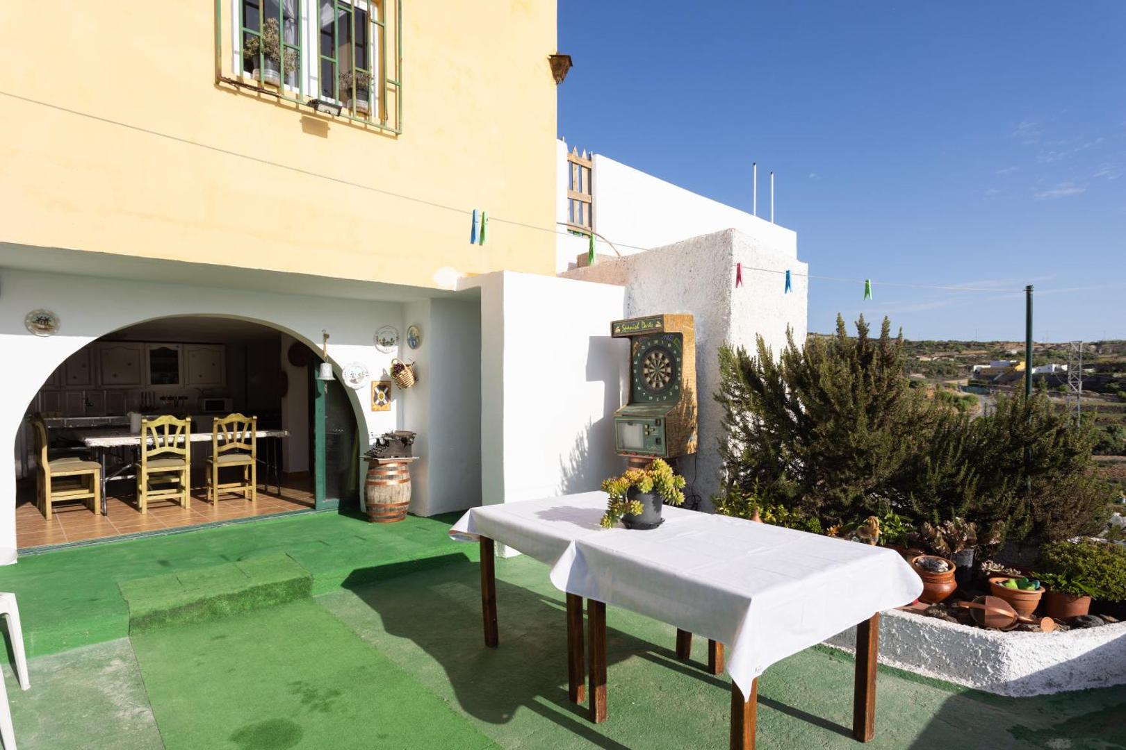 Billede 6: Mountain, Seaviews, and Pool Relax By Sunkeyrents