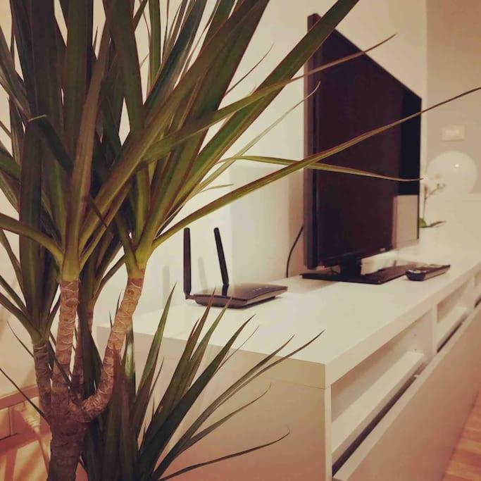 Foto 8: Chic Design Flat Milan - City Center & Balcony