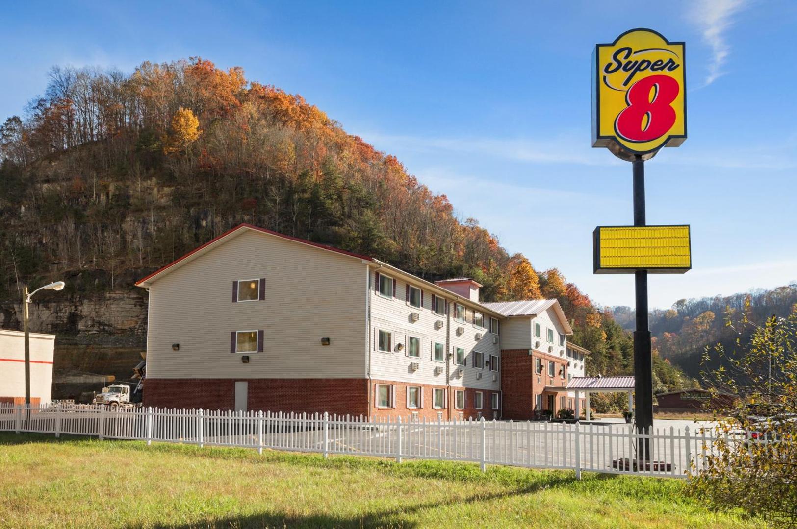 Photo 6 : Super 8 by Wyndham Prestonsburg