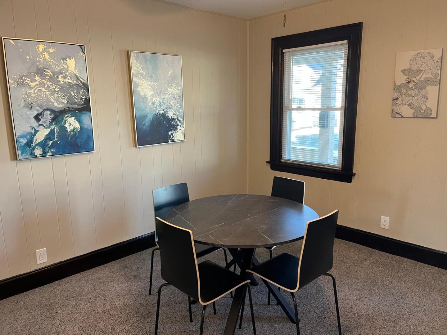Billede 4: Hunter #1, Private One Bed near Xavier & Downtown