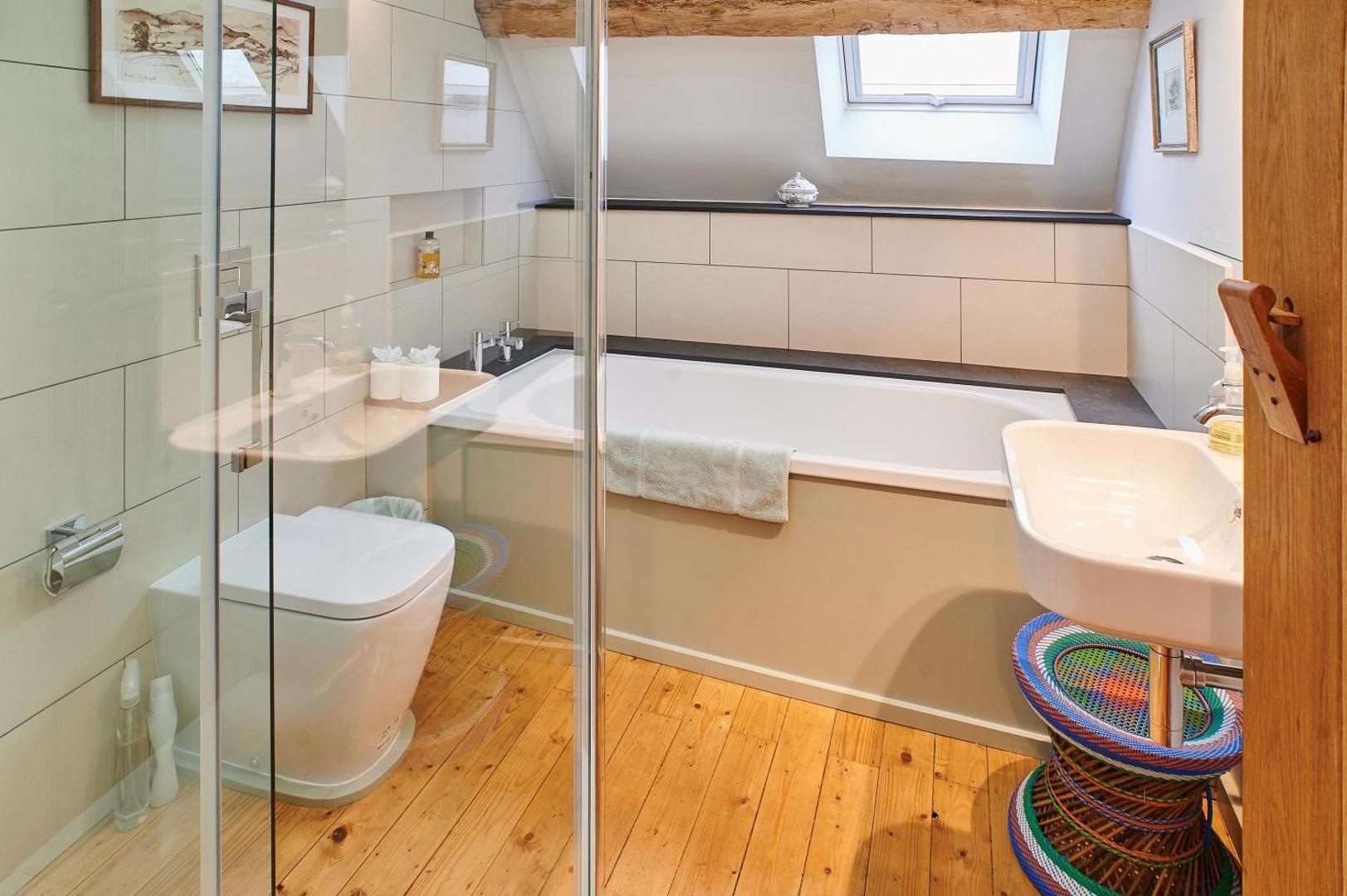 Host & Stay - Penrheol Farmhouse photo 4