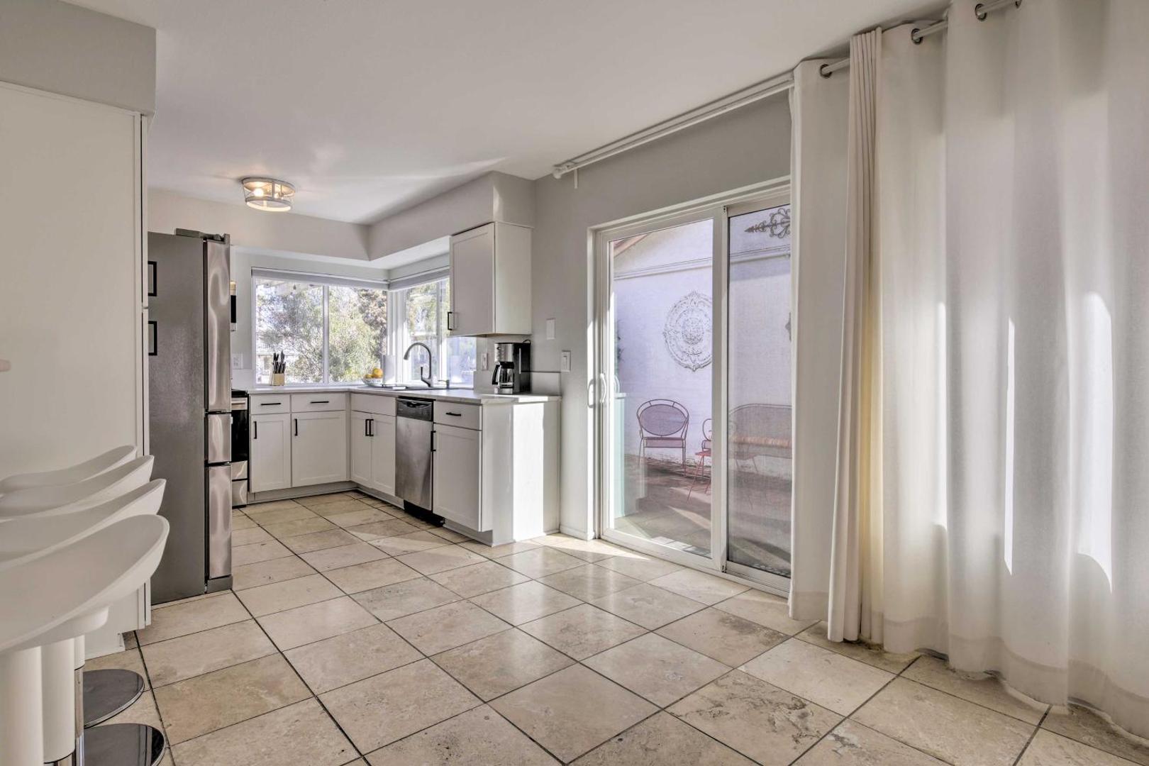 Billede 6: Sun Deck, Hot Tub and Kayak Lakefront Tempe House