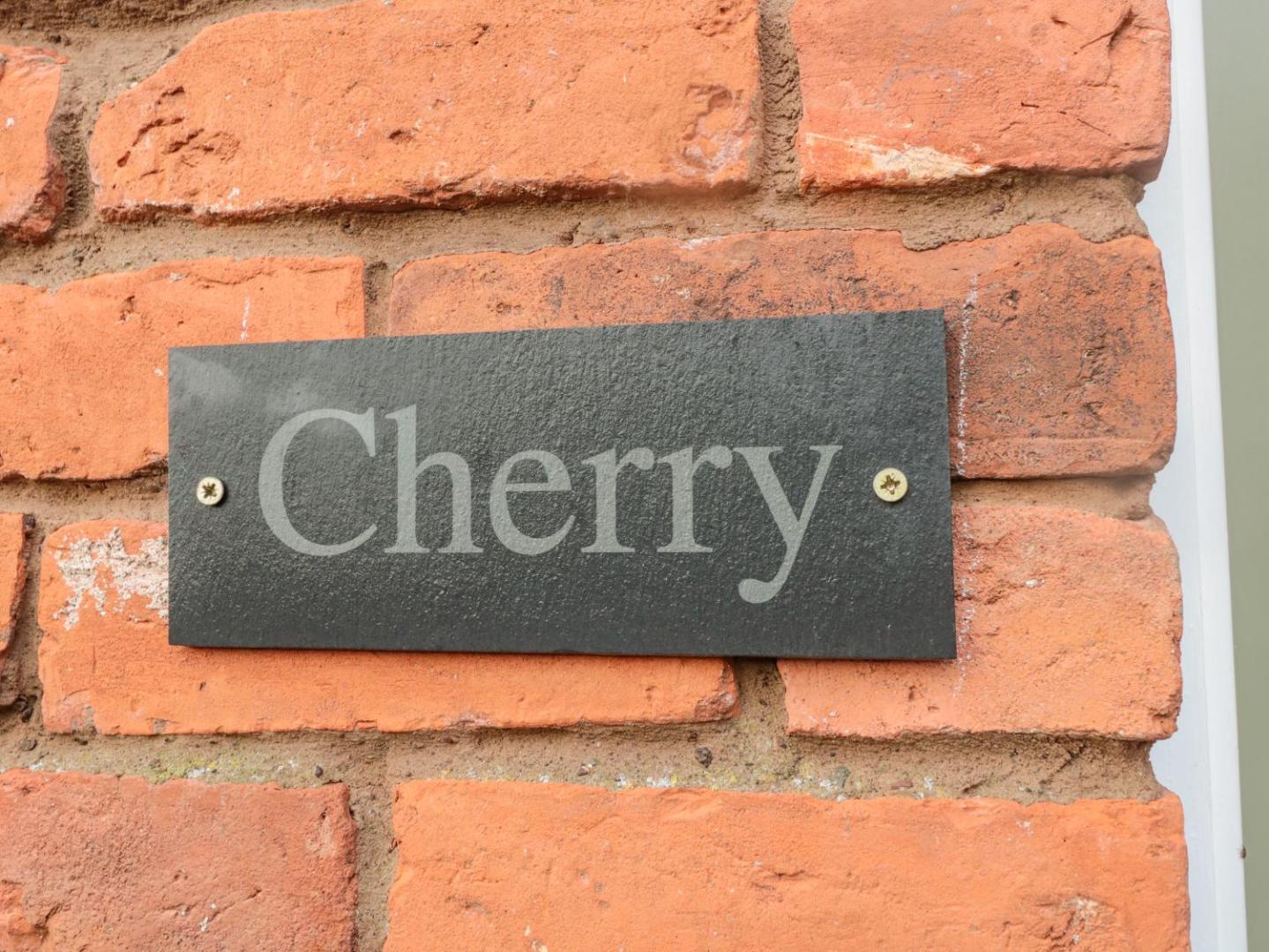 Fotografie 2: Cherry Studio