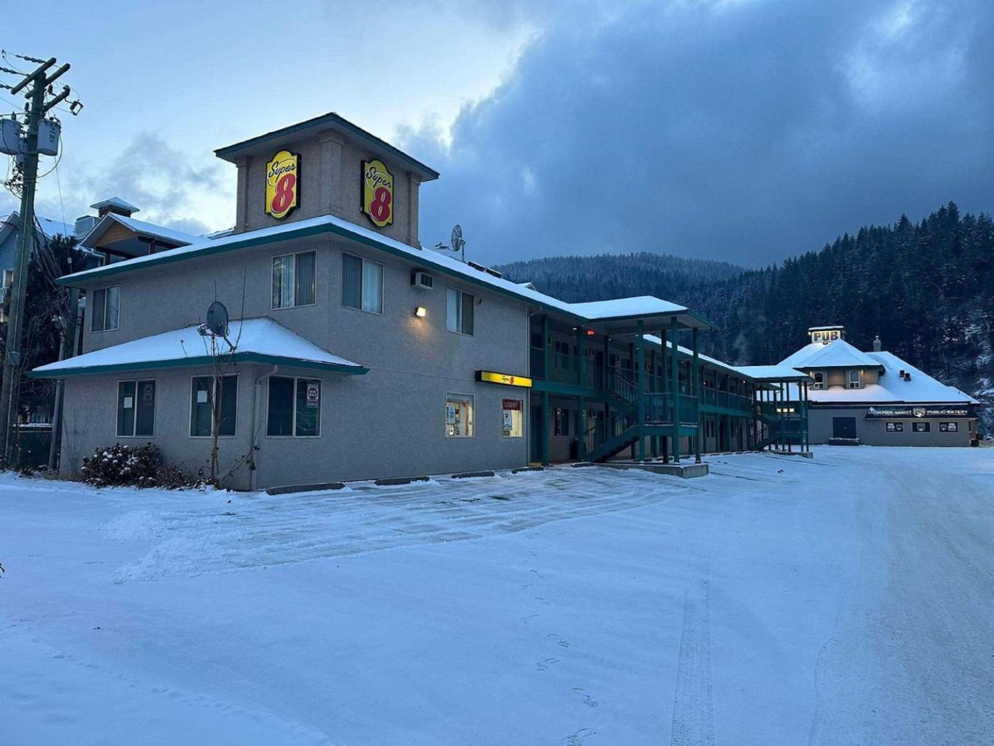Kuva 4: Super 8 by Wyndham Sicamous