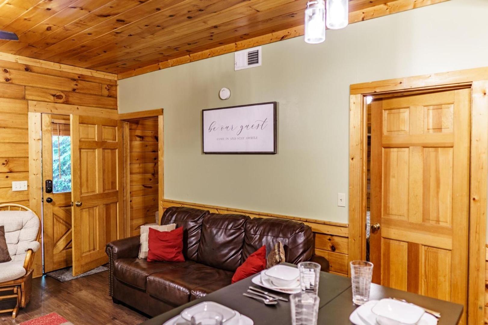 Foto 6: ER97 - Squirrel's Retreat - Close to the action in Pigeon Forge! cabin