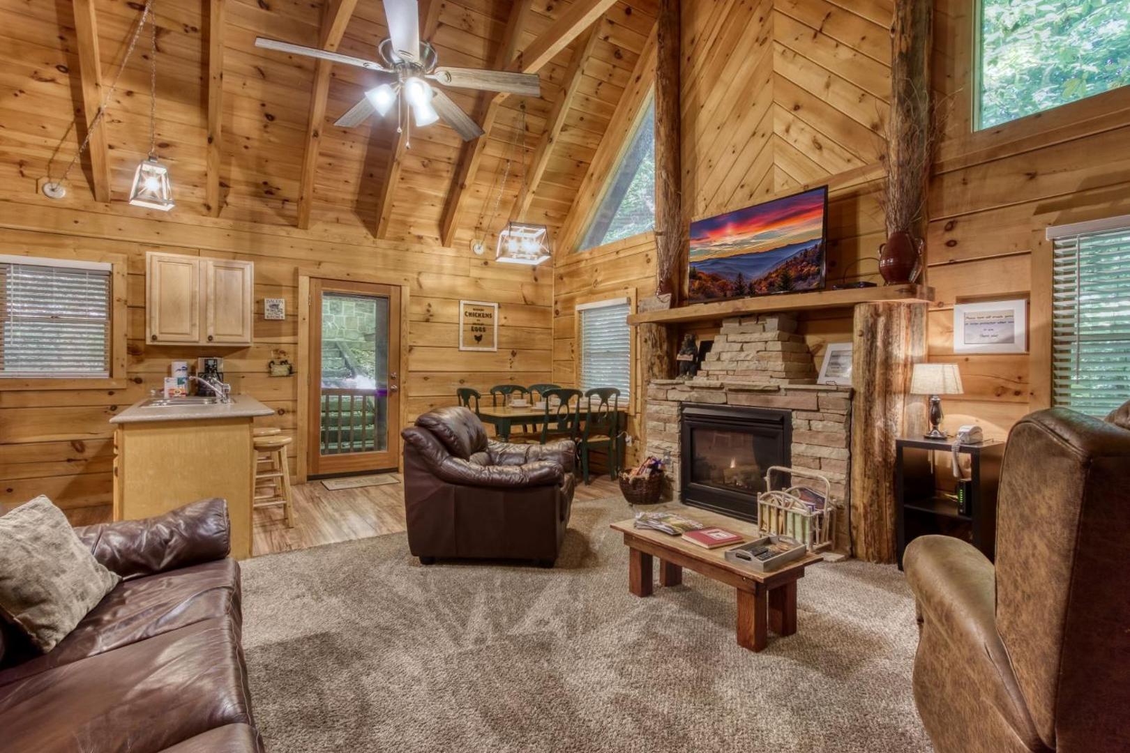 Foto 5: ER96 - Squirrel's Leap - Great Location! Close to Town! cabin
