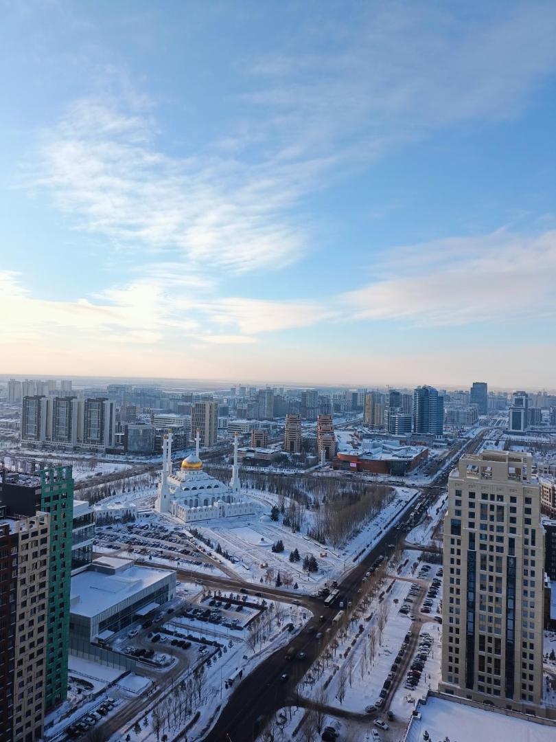 Φωτογραφία 5: Studio on Dostyq Street 5 floor 25 - центр Астаны