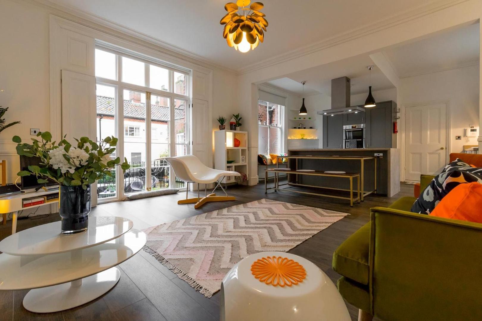 Bilde 2: Host & Stay - All Saints Green Cottage