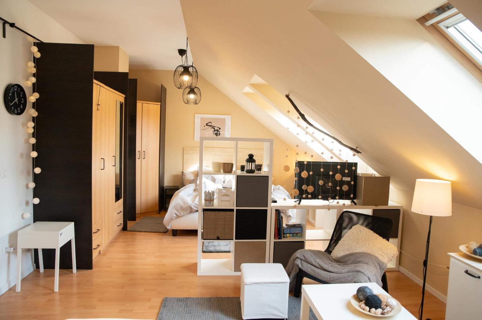 Φωτογραφία 6: Studio 953 - Your Peace of Mind, AC & parking
