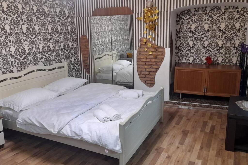 Bilde 3: Cool studio with yard Iveria Sololaki