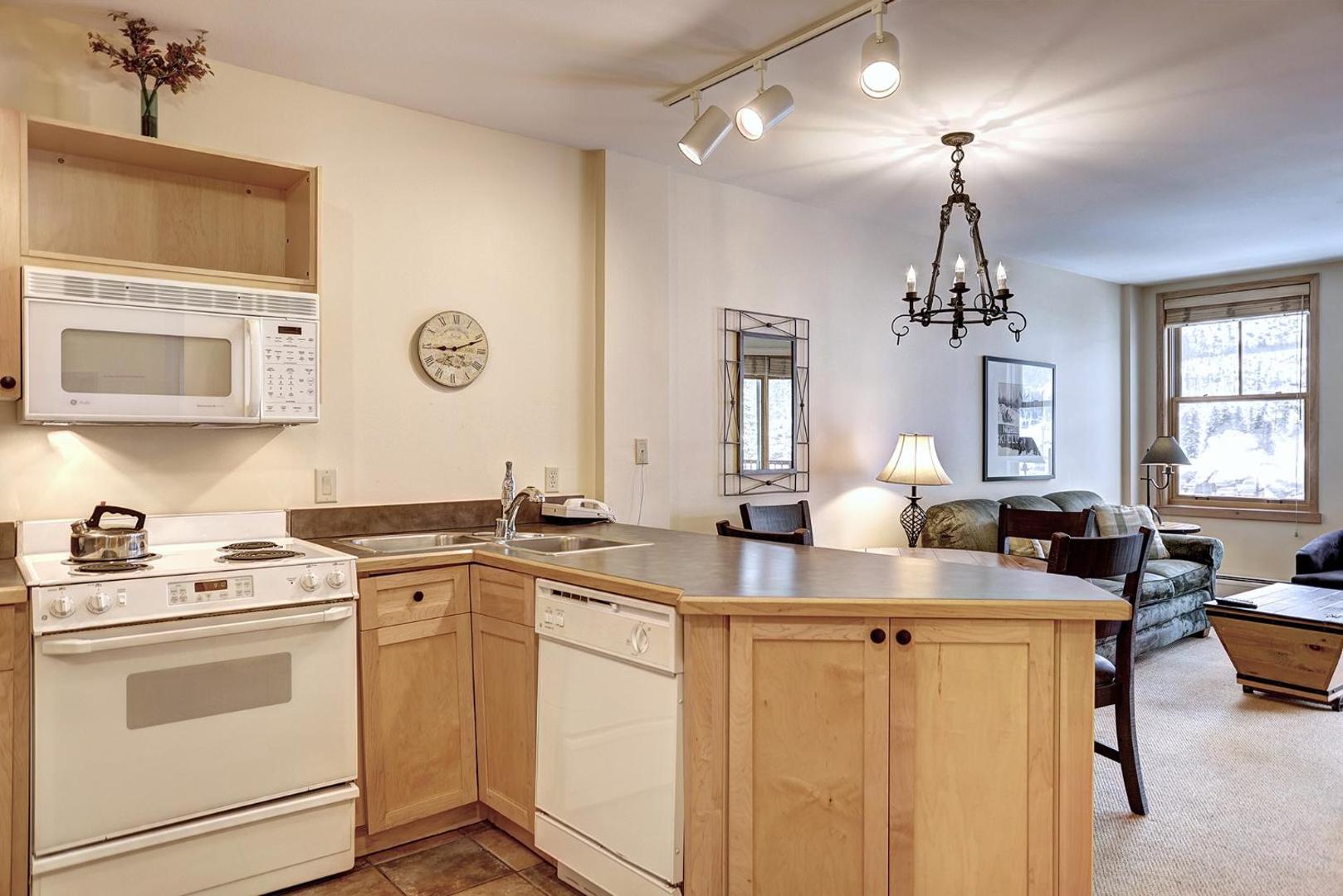 Billede 8: Silver Mill 8200 - 1Br-Walk to Slopes! Kids Ski Free! condo