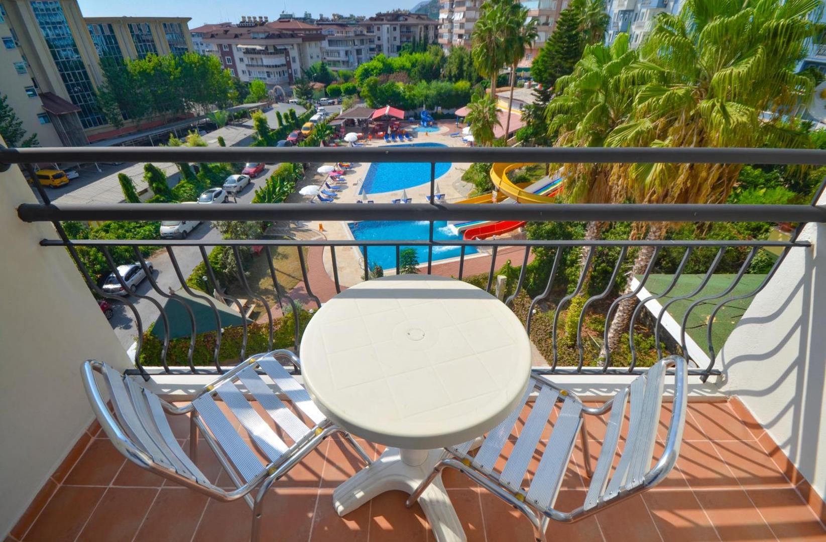 Φωτογραφία 7: Select Suite & Apart Hotel