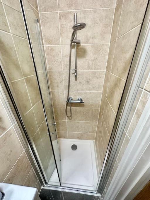 Φωτογραφία 2: SE4, Self contained studio flat.