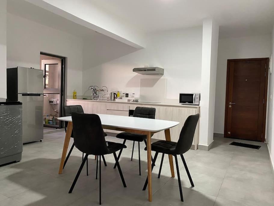 Foto 6: Modern Flat in Flic en Flac-walk to the beach