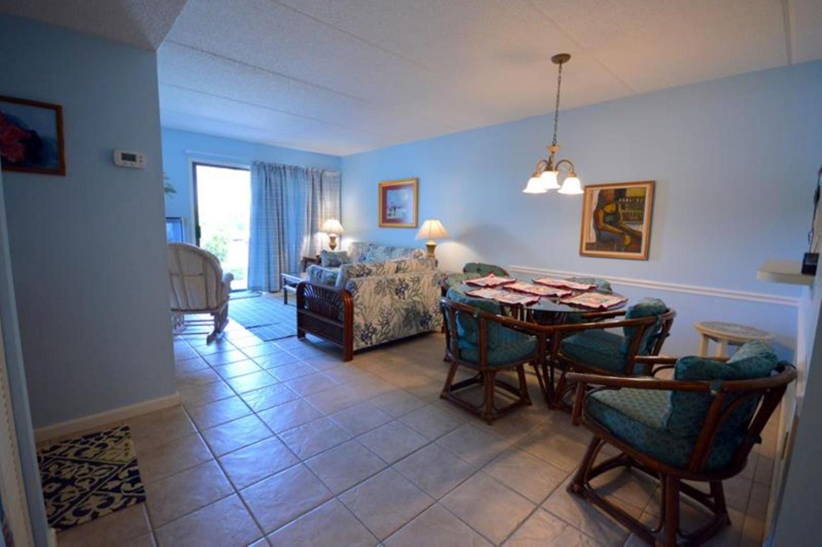 Kuva 5: Unit 4106 - Ocean Racquet Resort