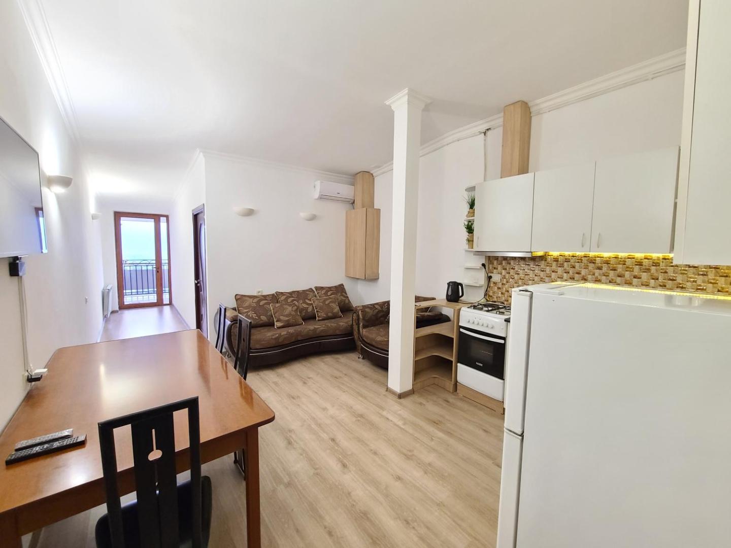 Bild 5: Flat with balcony on Cascade