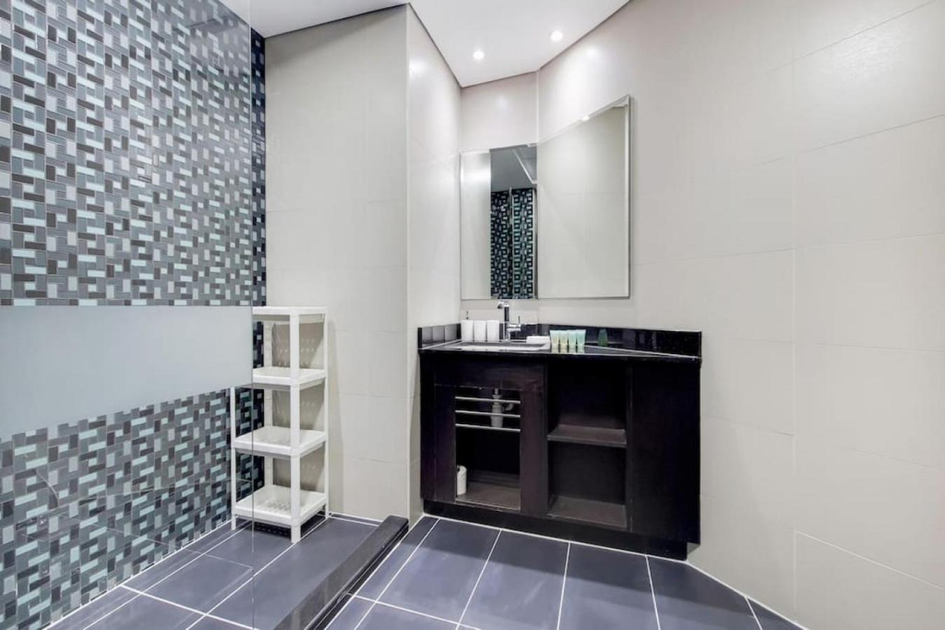 Foto 9: Vacationer Holiday Homes I Charming 1 Bedroom I Colourful Interior l Dubai Marina