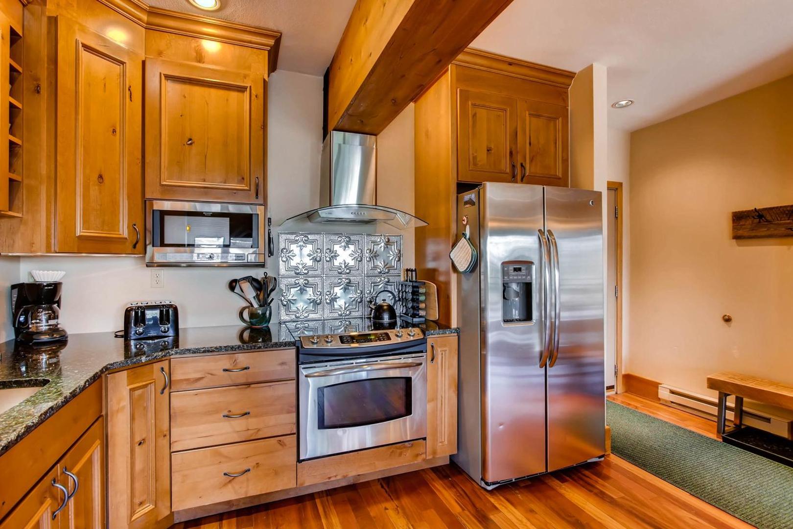 Photo 3 : Unique & Modern 3 Br 2Ba Condo- Ski-In Ski-Out Condo