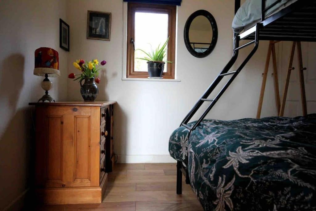 Billede 3: Spacious cabin on isolated farm with sea view