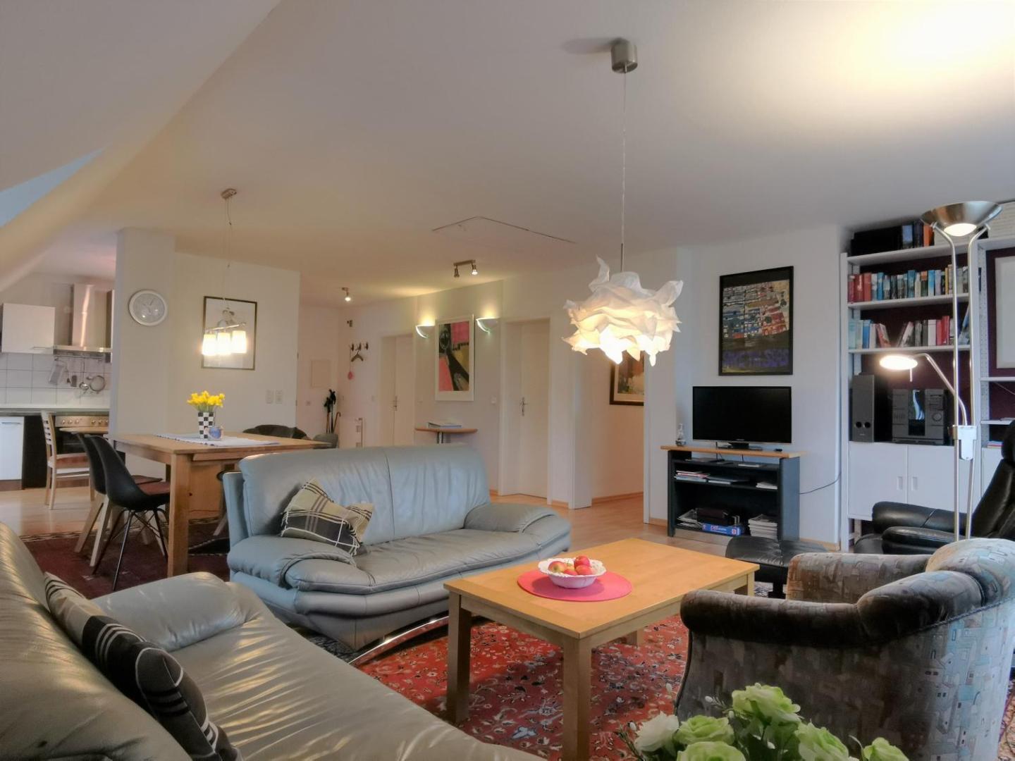 Foto 10: Kobs - FeWo inmitten der Natur mit zwei Bädern, Terrasse und gemütlichem Wohn- und Esszimmer