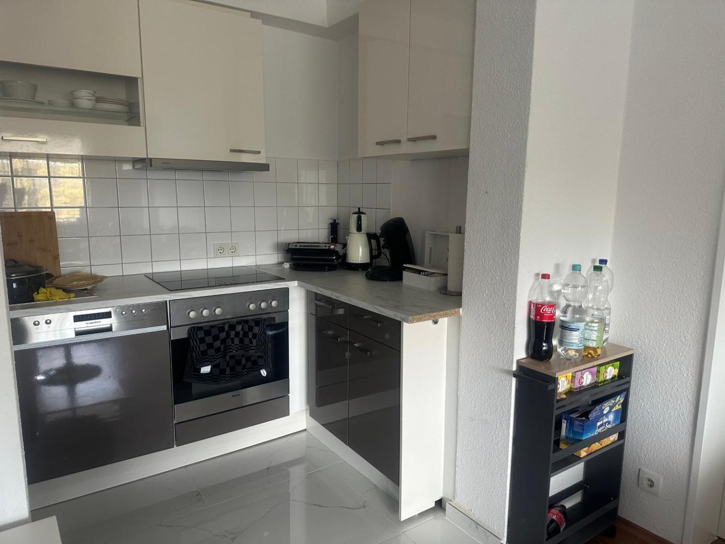 Foto 8: Helle mit Balkon 5 Minuten zum Pool 60q central ,otopark ,Netflix