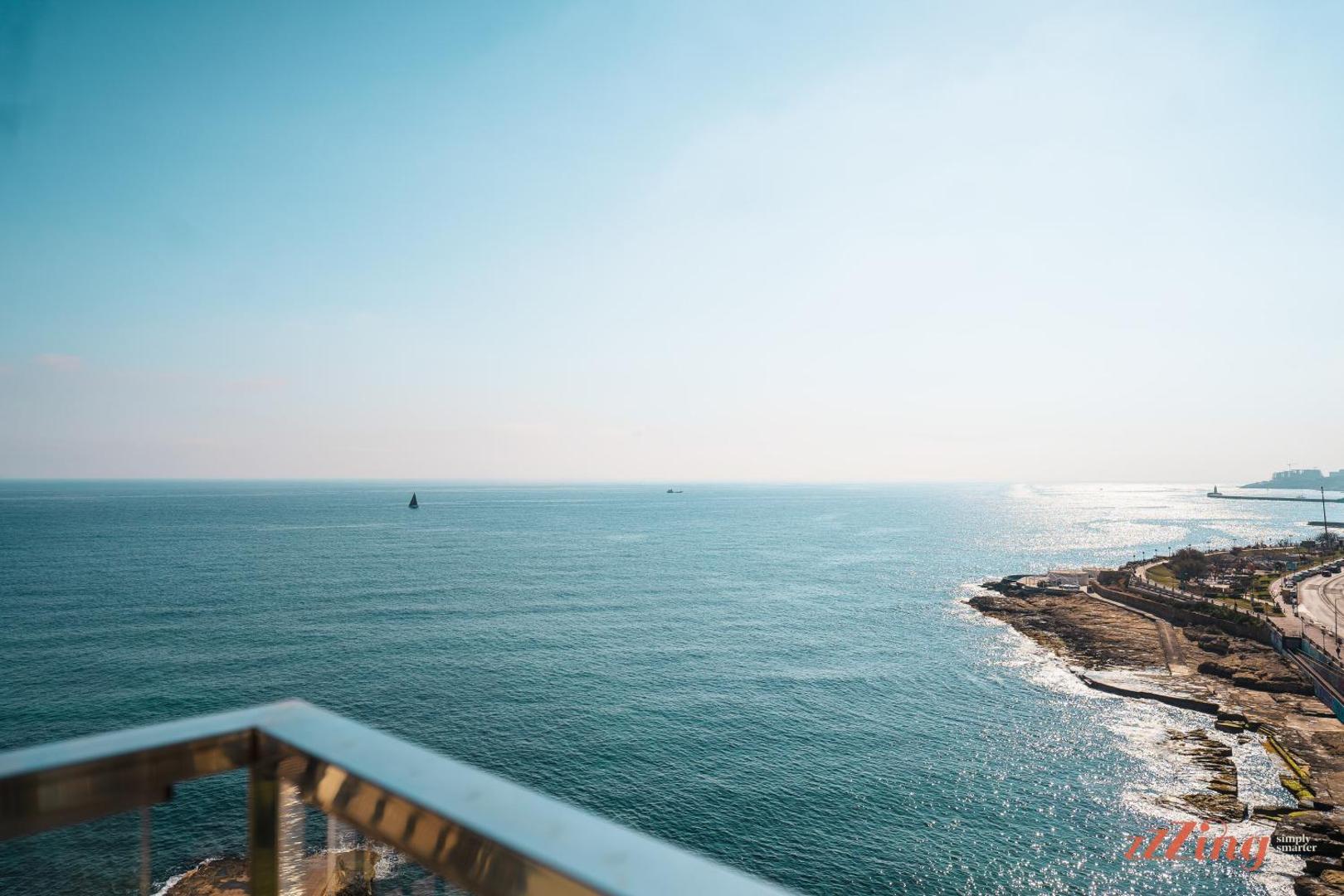 Foto 7: Seafront Studio with Stunning Terrace - Sliema, Malta