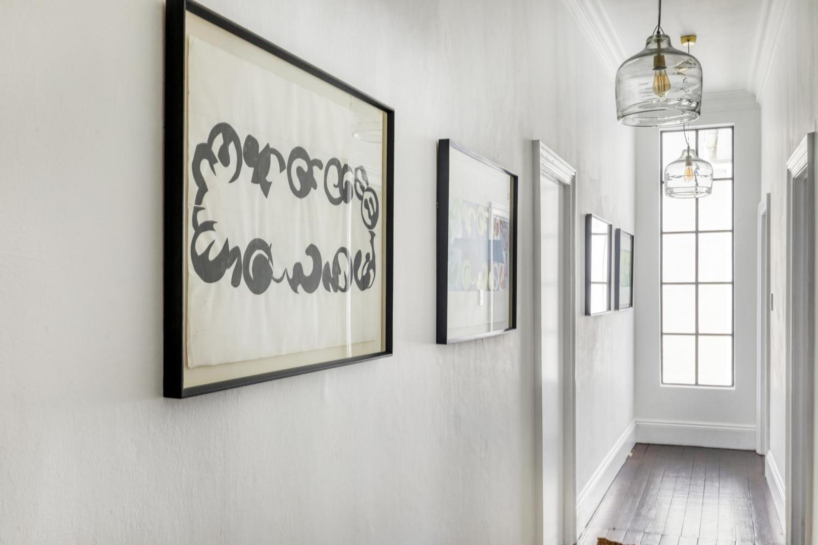 Φωτογραφία 5: Secure & Central: Villa with Views of Table Mountain