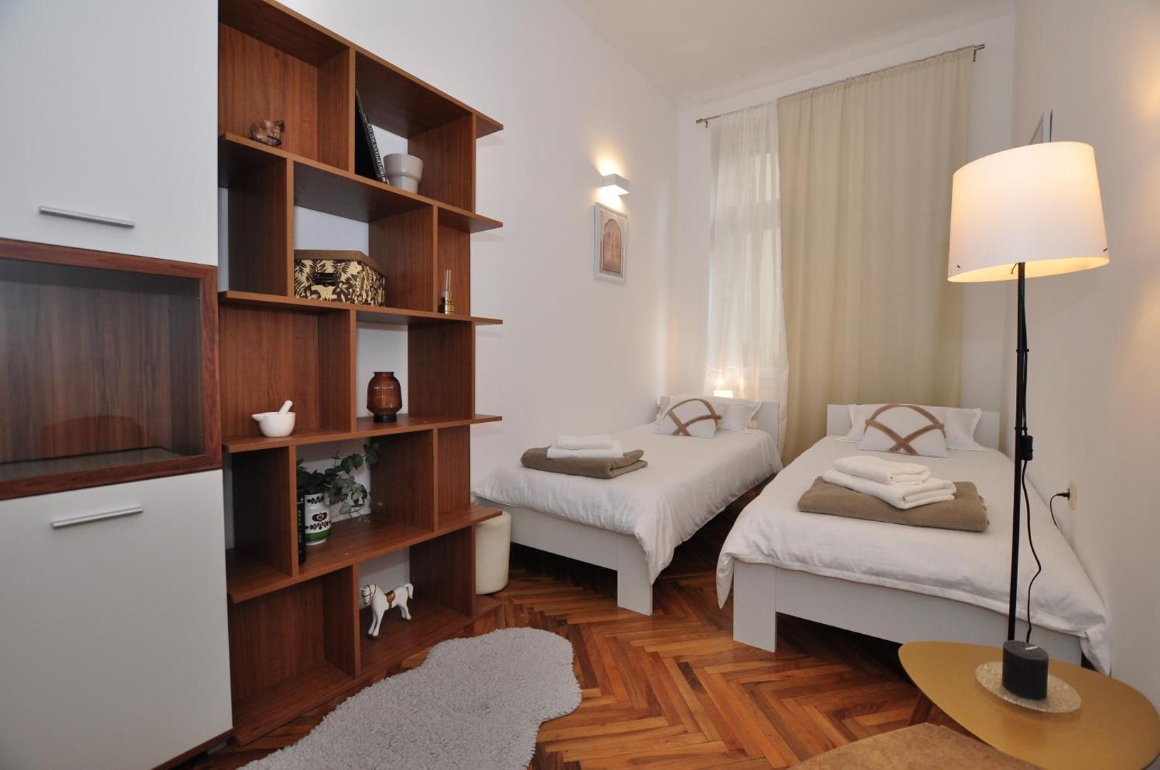 Foto 2: Apartment Moel Split