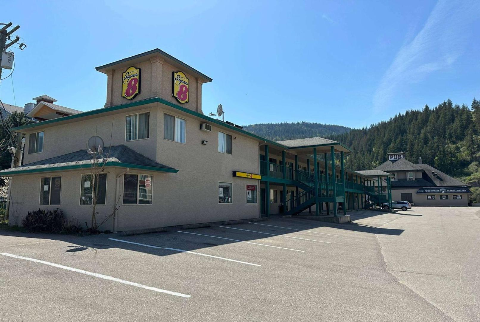 Kuva 5: Super 8 by Wyndham Sicamous