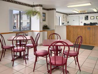 Fotografie 3: Super 8 by Wyndham East Moline