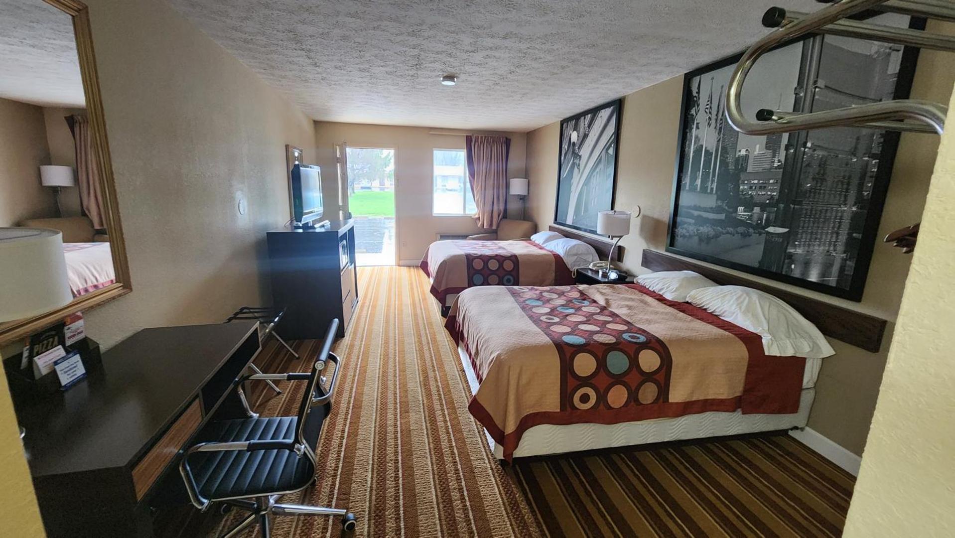 Super 8 by Wyndham Centerville-Richmondの写真3