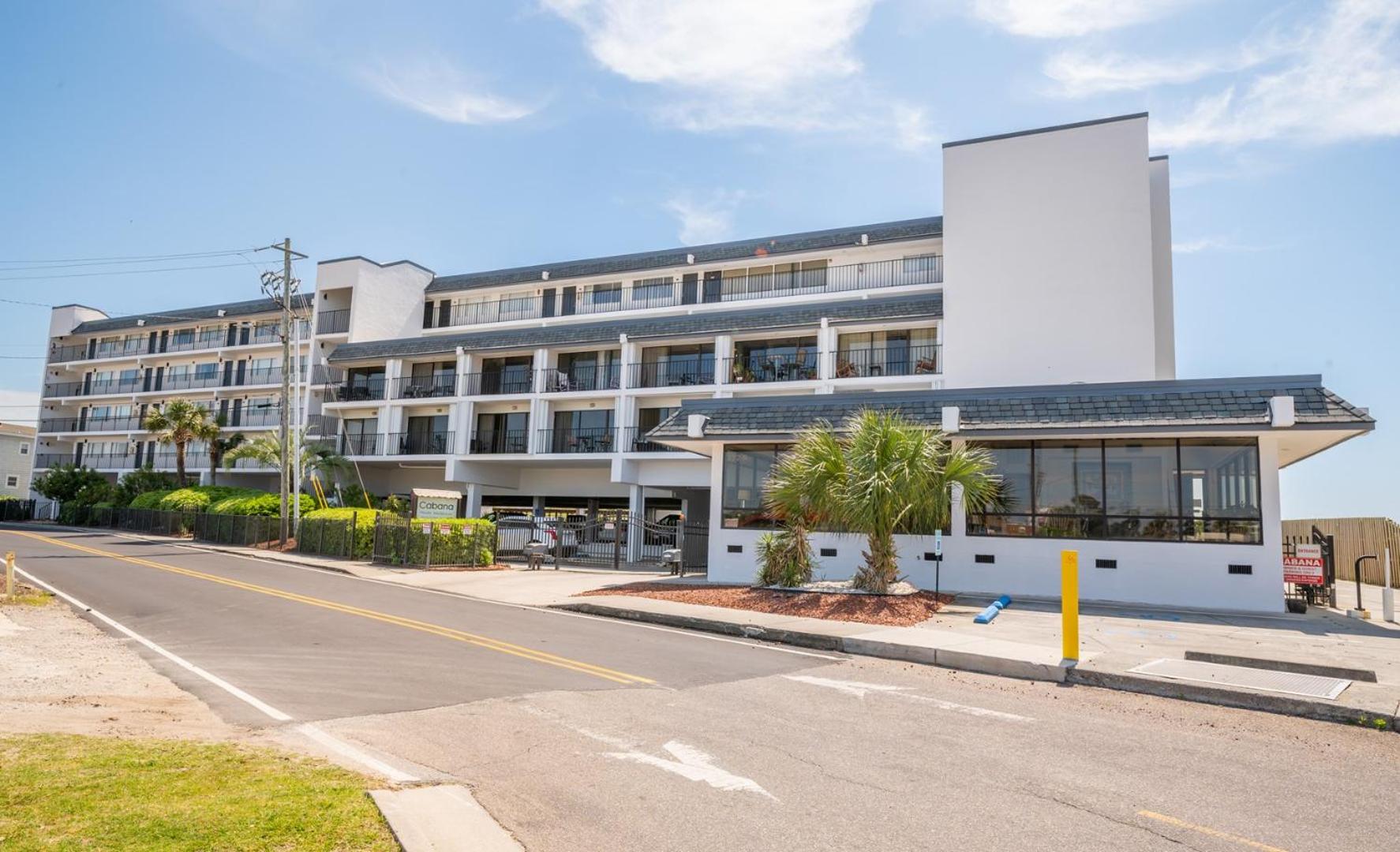 Fotografie 7: Oceanfront - Pool - Near Carolina Beach Boardwalk