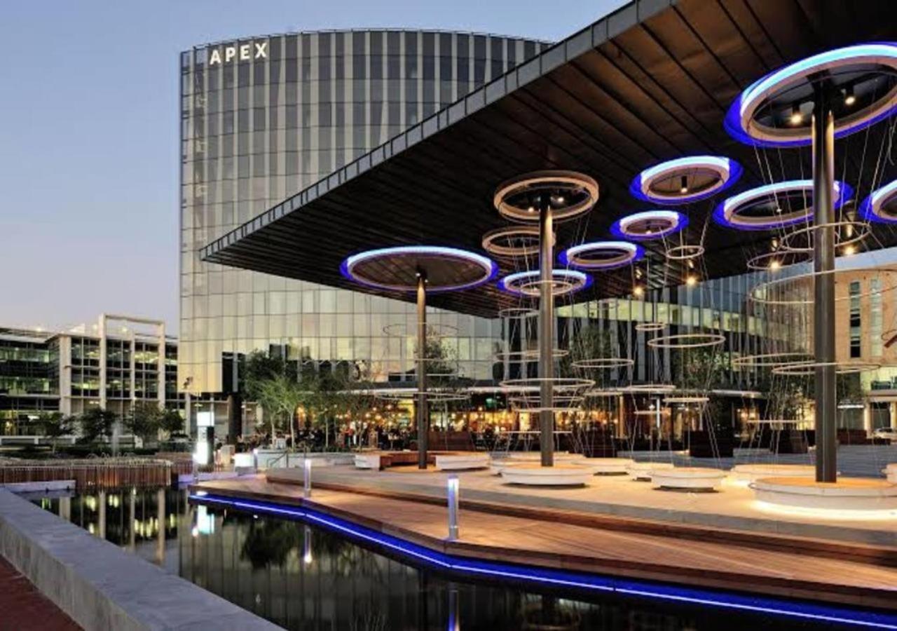 Fotografia 5: Matrix by Smart City Stays