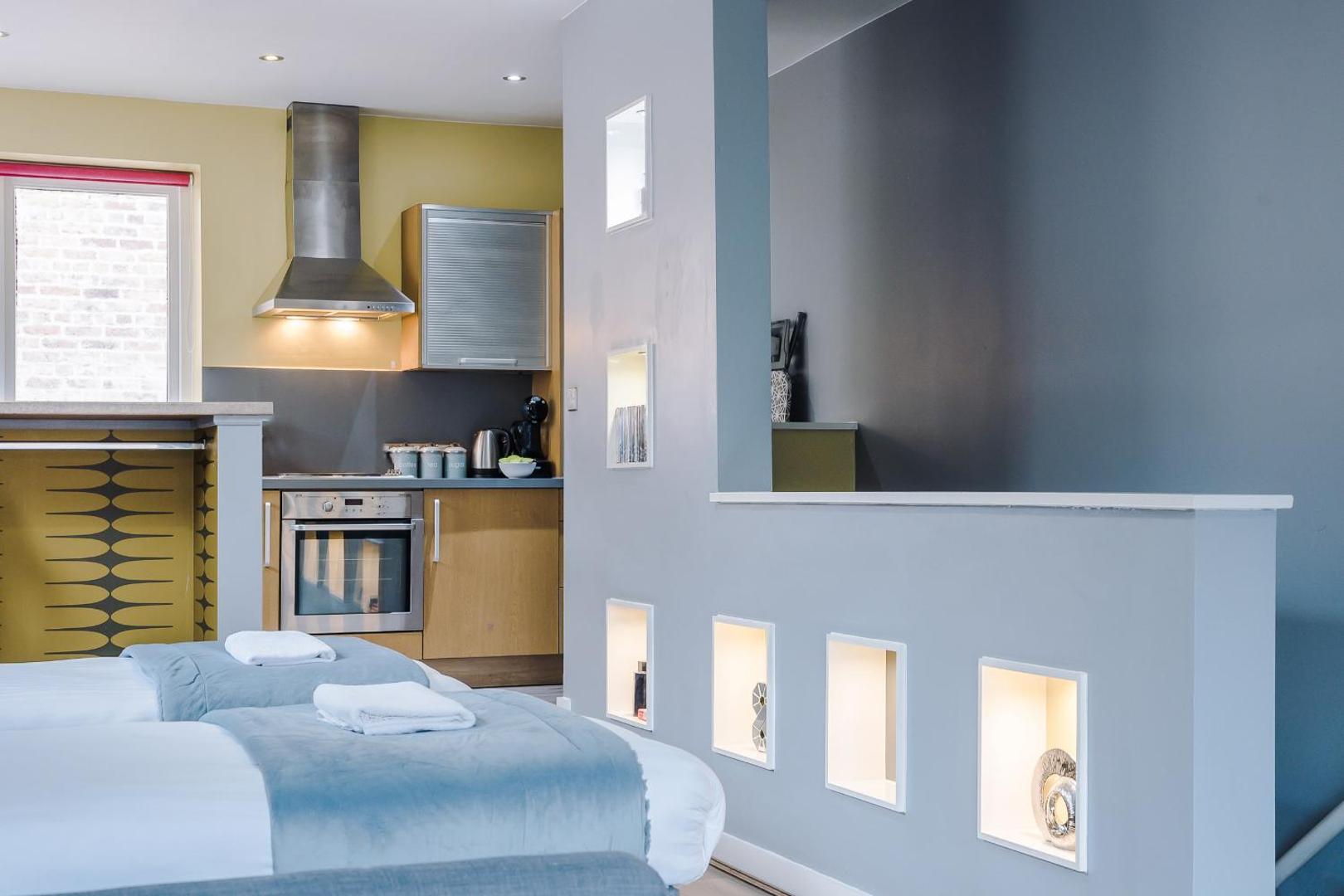 Kuva 8: Host & Stay - Campbell Square Roof Terrace Apartment
