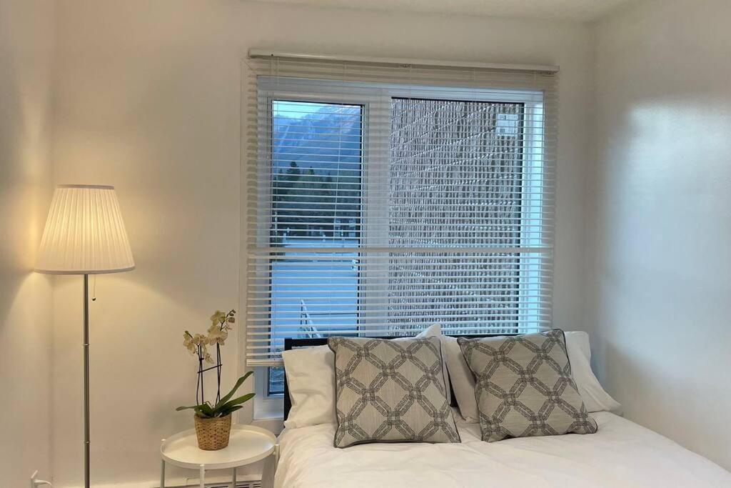 Unit #204 Cozy Mountain View 2BR in Canmore Downtownの写真3