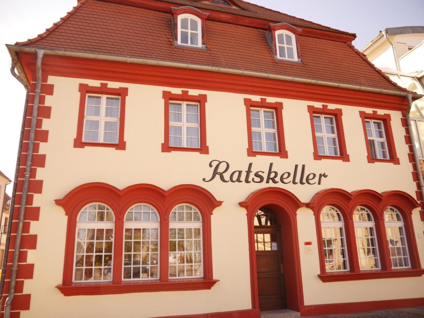 Bed & Breakfast zum alten Ratskeller photo 3
