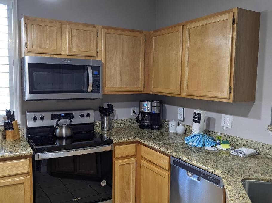 Bilde 2: Nice & Cozy Home - Near Disney & Universal