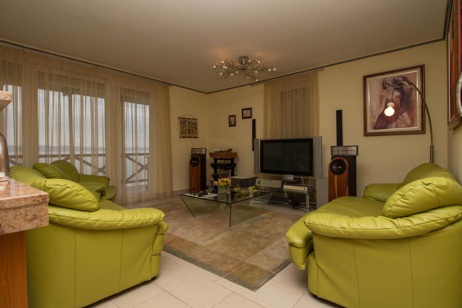 Fotografie 8: 299 - Teljes panorámás közvetlen balatonparti exkluzív apartman