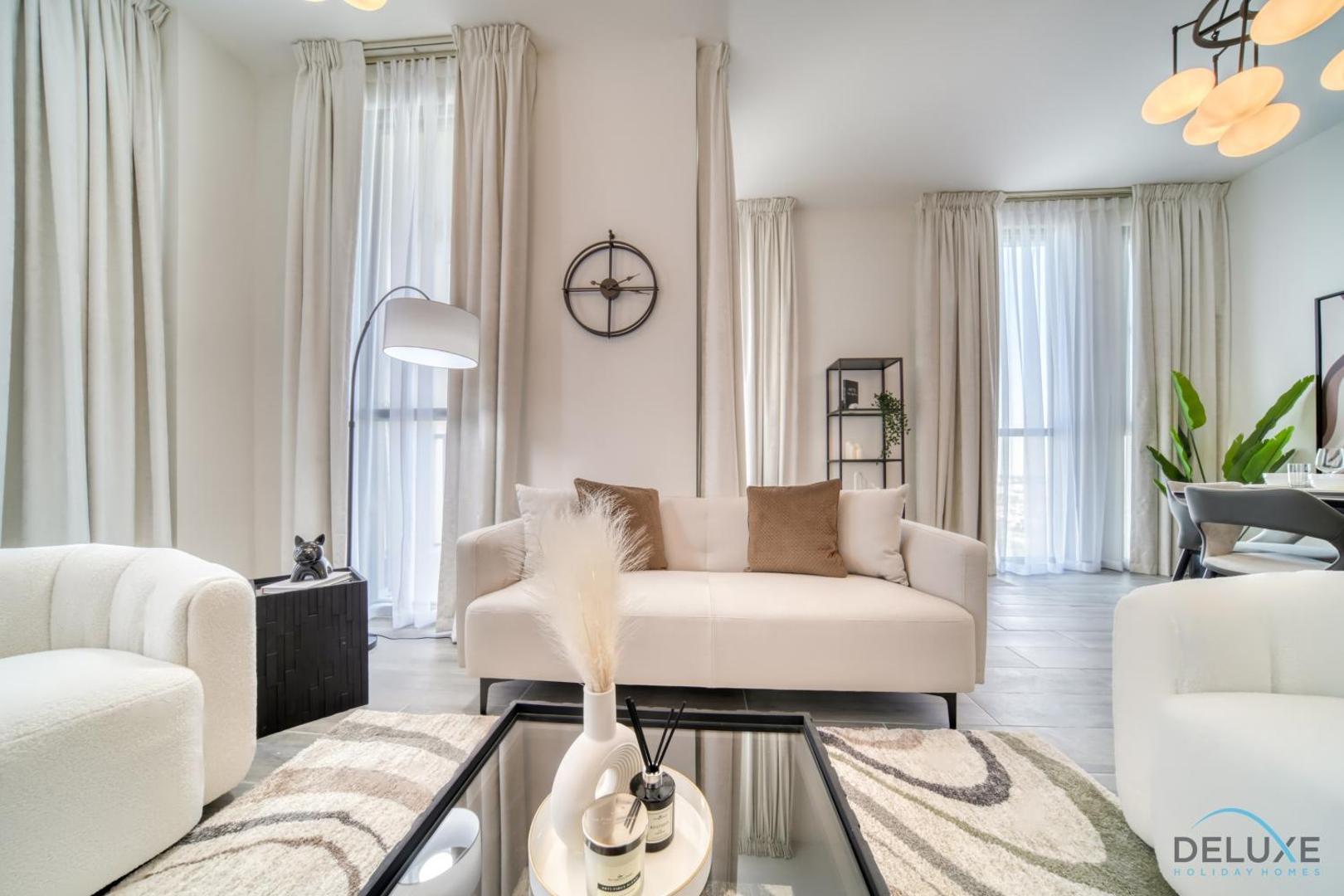 Billede 10: Harmonious 2BR with Assistant Room at Mesk 1 Midtown Dubai Production City by Deluxe Holiday Homes