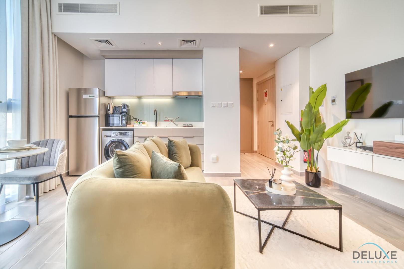 Photo 10 : Upscale Studio at Mesk 1 Midtown Dubai Production City by Deluxe Holiday Homes