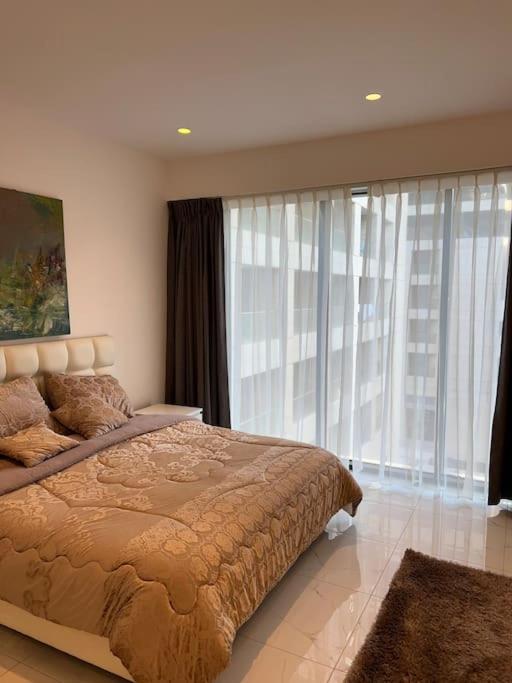 Foto 3: Modern studio in the heart of Amman