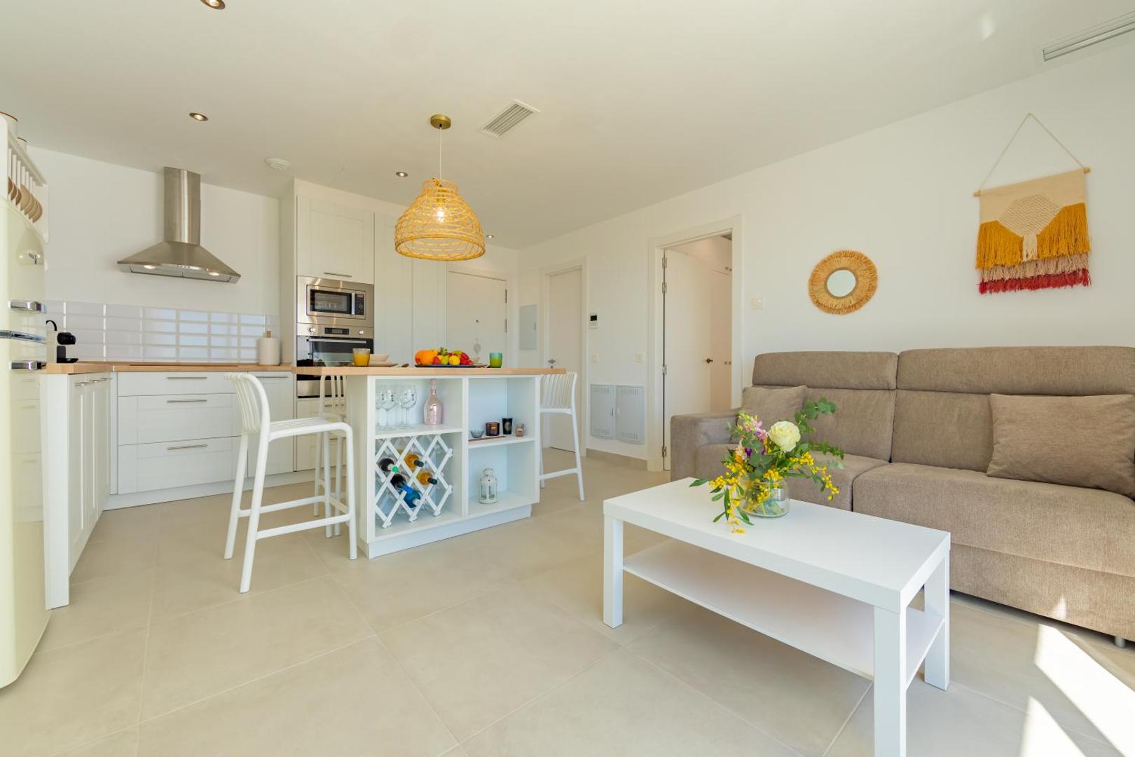 Zdjęcie 10: Centric, amazing views, garage and fibre WIFI