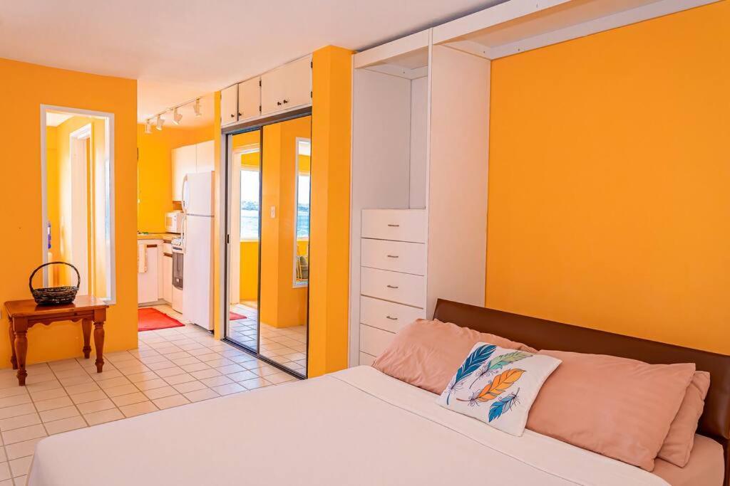 Fotografia 10: Condo By The Sea