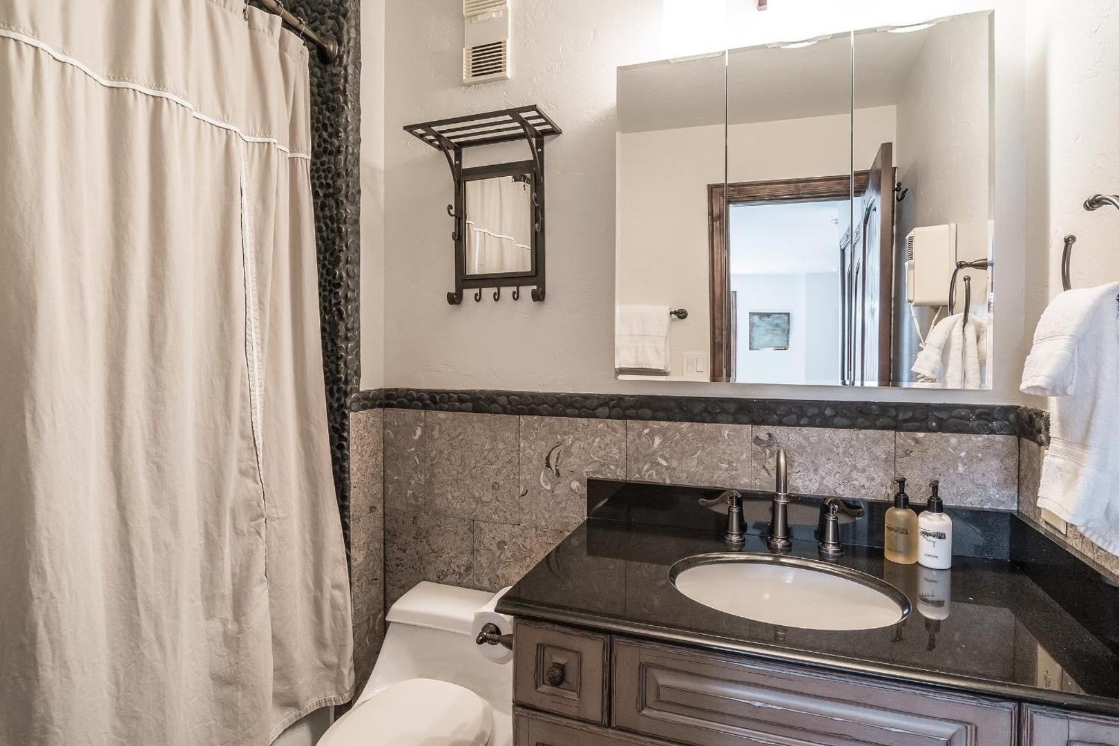 Billede 9: Bear Claw 209 - Ski-in Ski-out Condo!
