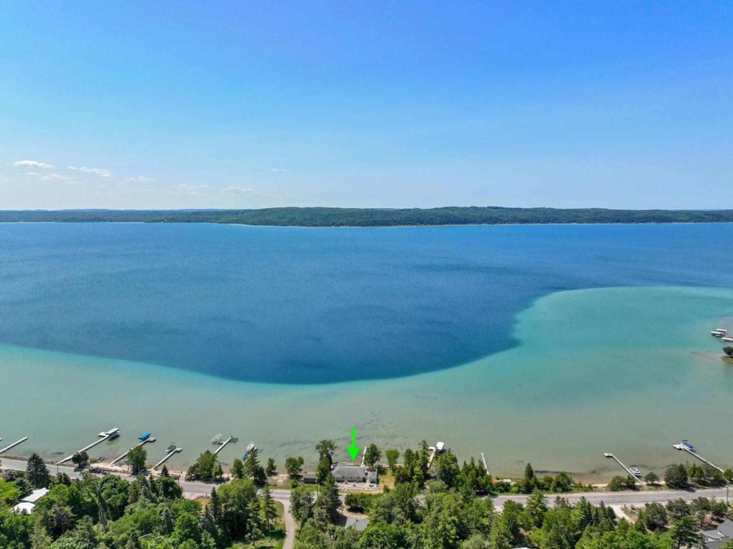 Foto 4: Cloud Nine on Crystal Lake