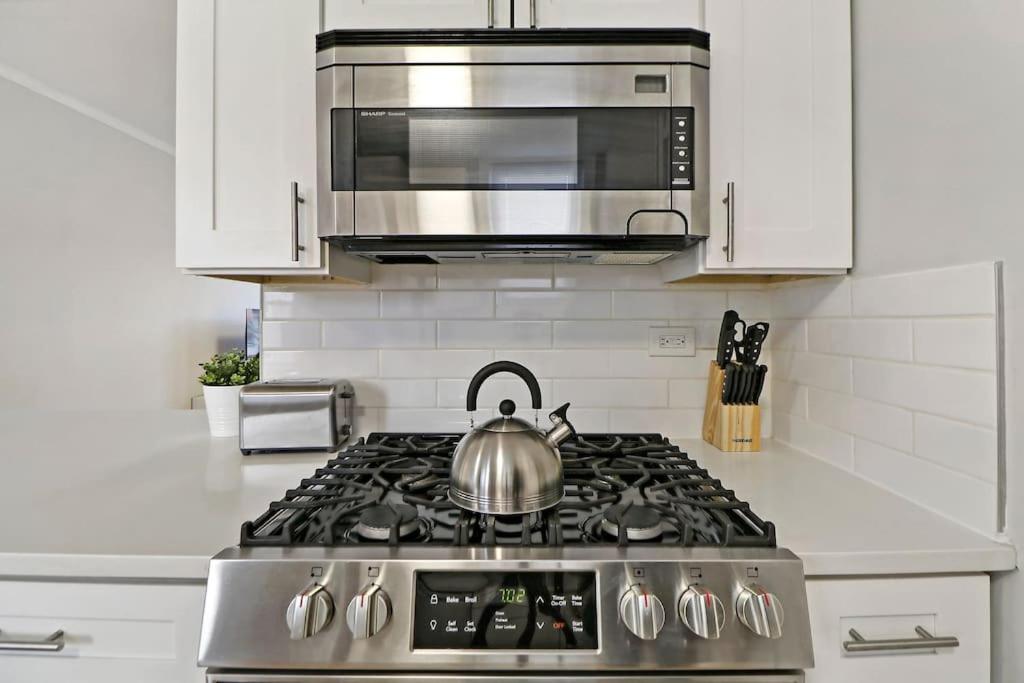 Foto 10: Spacious & Inviting 1BR Apt in Chicago - Cullom B2