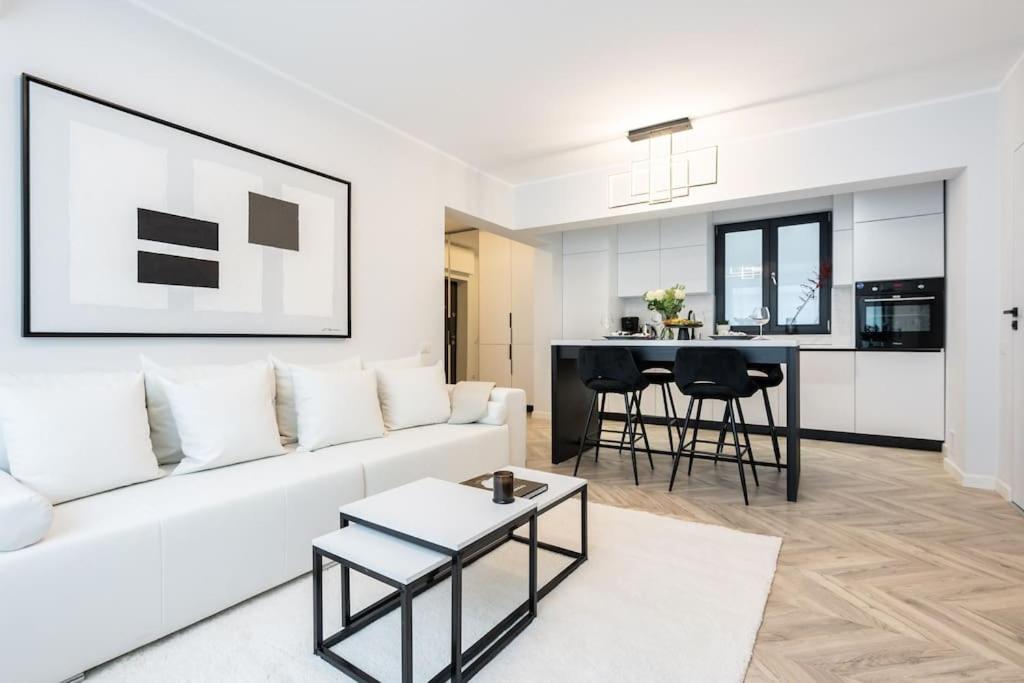Billede 8: Mellow - Calea Victoriei - 2BR Luxury Apartment