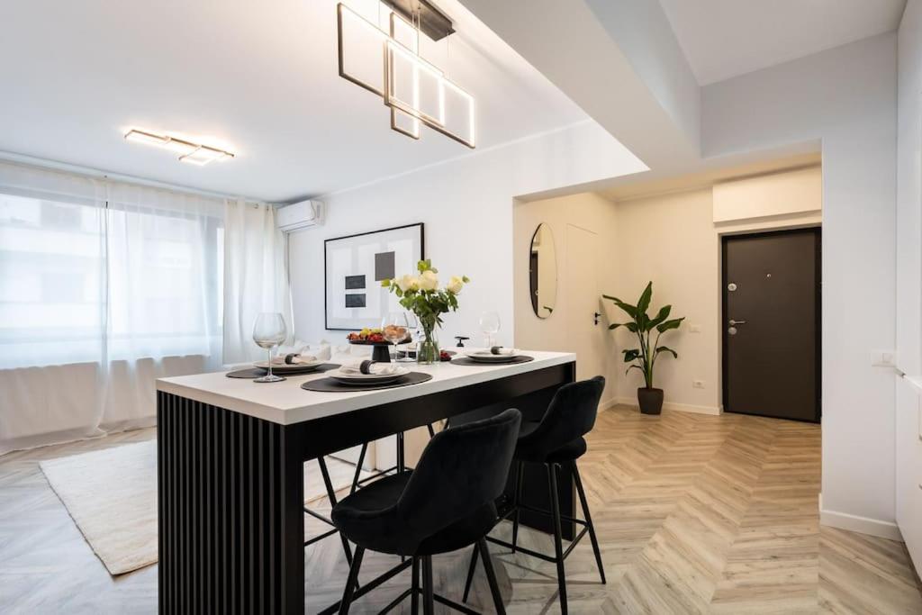 Billede 4: Mellow - Calea Victoriei - 2BR Luxury Apartment