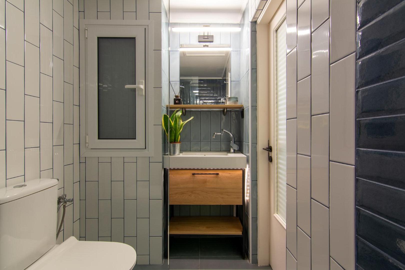 Photo 8 : STUDIO 48, COZY APARTMENT IN KALAMATA CITY CENTER